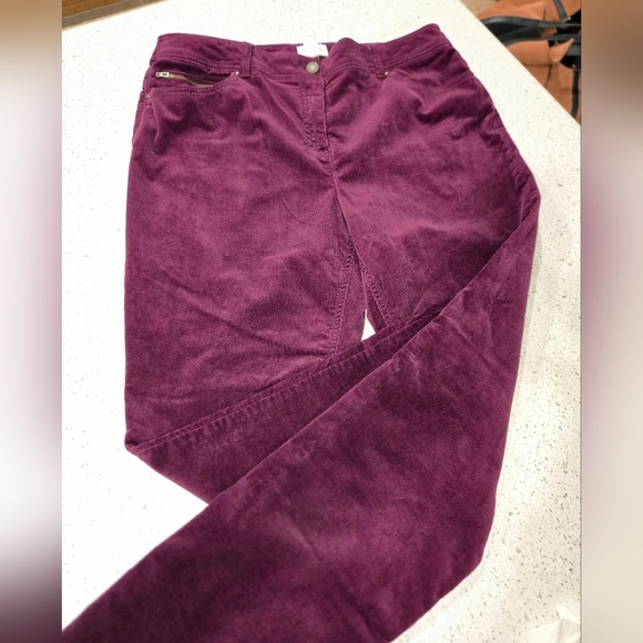 Chico's Women's Berry Flare Jeans - Picture 7 of 8